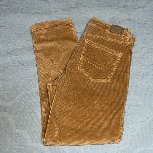 American Eagle | Mustard Corduroy Mom Jeans - Picture 7 of 7